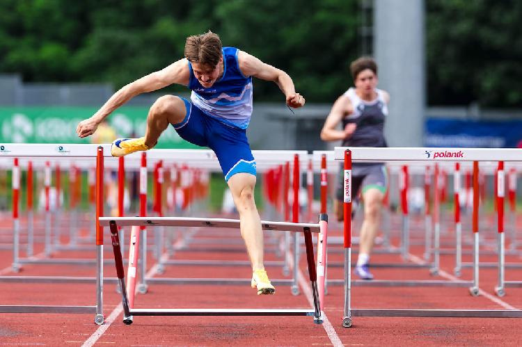 91784470152Atletika_Novo_Mesto_0111_260701_MKV-Peter Kastelic AZS100.jpg-atletskimiting-nm.si